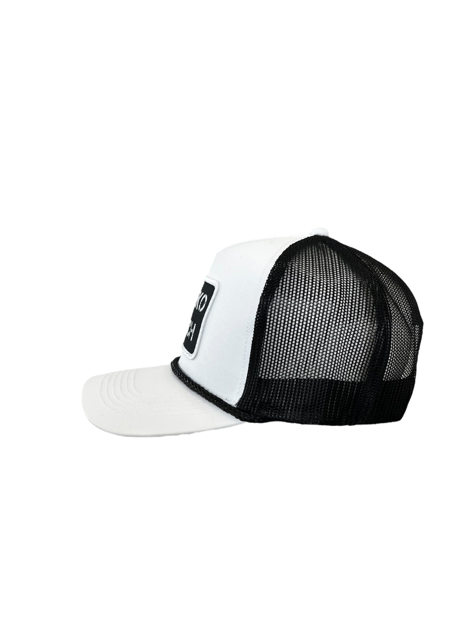 Casquette camionneur avec corde / patch tissu
