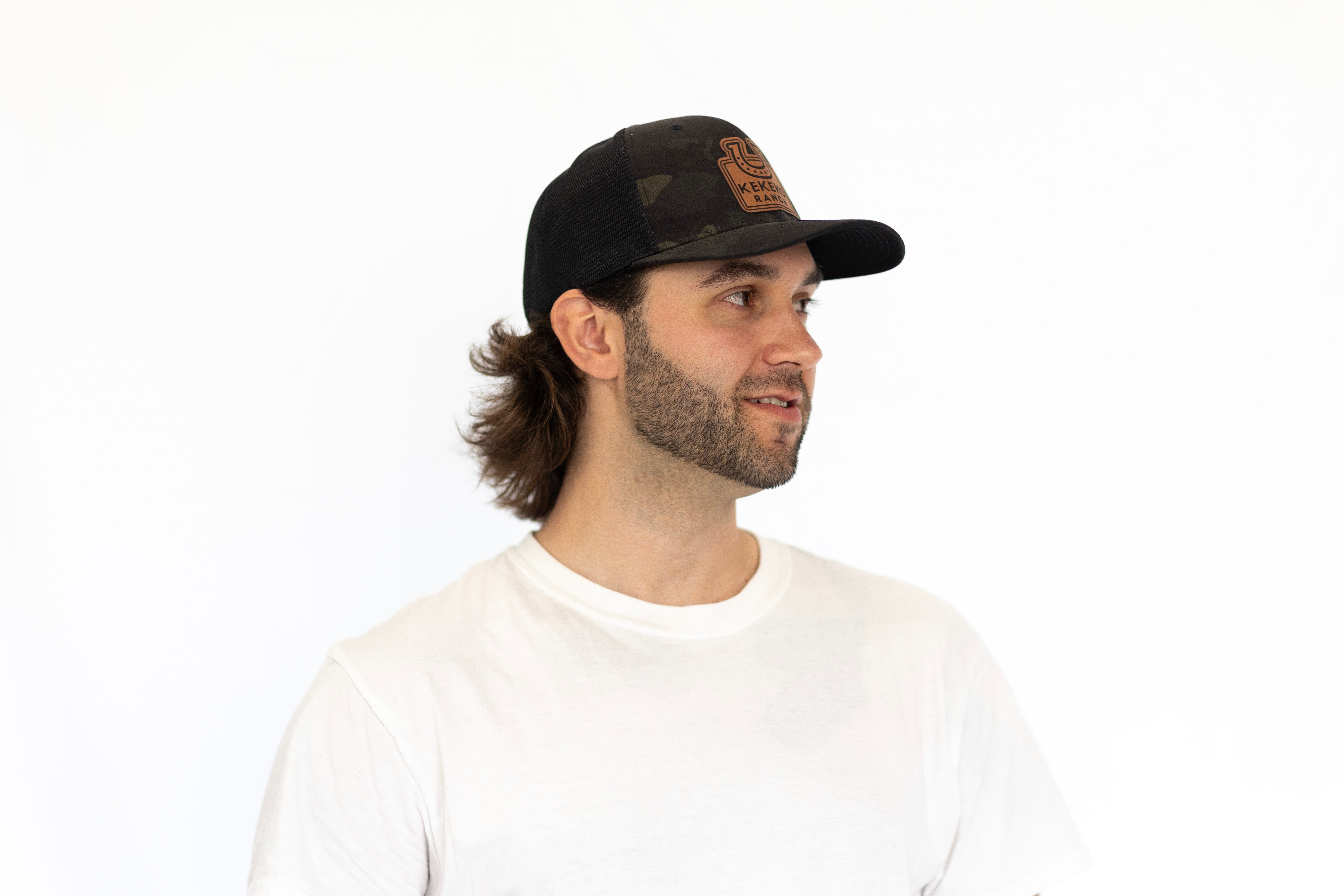 Casquette Flexfit logo en cuir