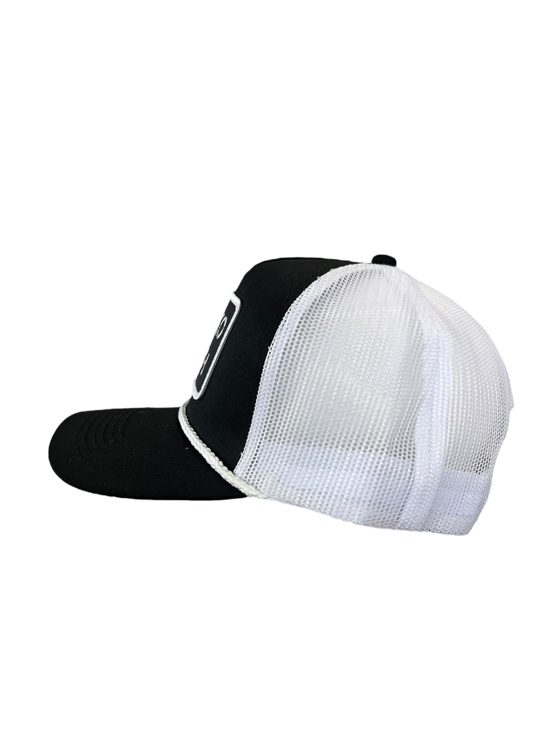 Casquette camionneur avec corde / patch tissu